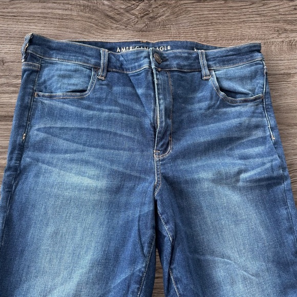 Women's American Eagle Hi Rise Jogging Crop size 18 regular - Picture 5 of 10